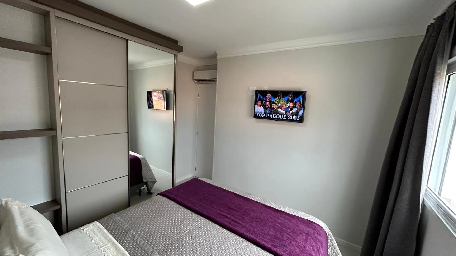 Apartamento no Condomínio 7 Mares, Praia Ingleses Florianópolis