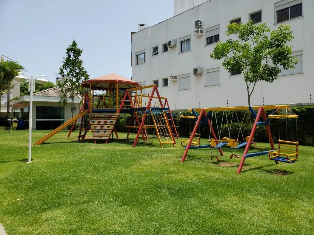 Apartamento no Condomínio 7 Mares, Praia Ingleses Florianópolis