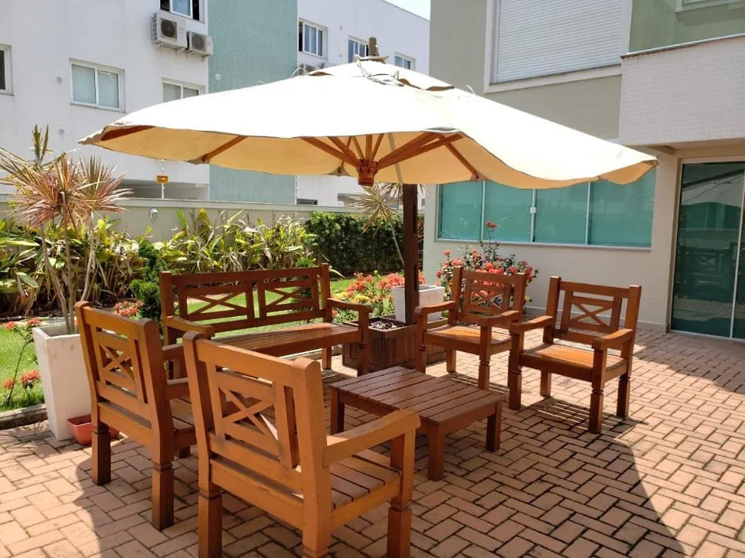 Apartamento no Condomínio 7 Mares, Praia Ingleses Florianópolis
